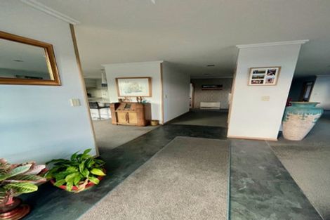 Photo of property in 22 Oriental Street, Welbourn, New Plymouth, 4312