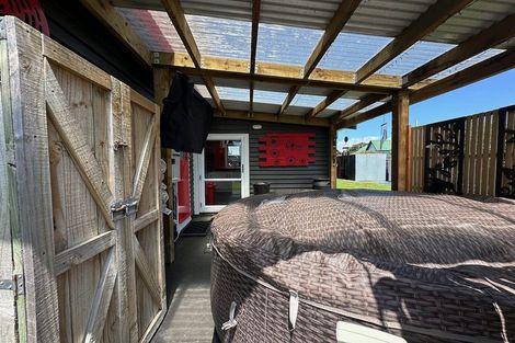 Photo of property in 67 Browne Street, Waitara, 4320