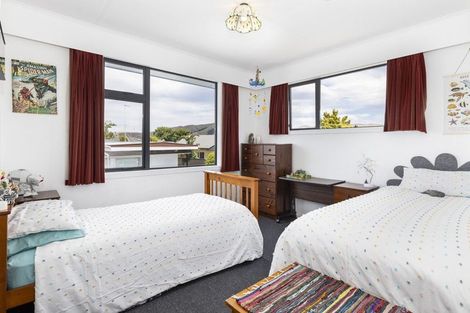 Photo of property in 21 Newbourne Crescent, Redwoodtown, Blenheim, 7201