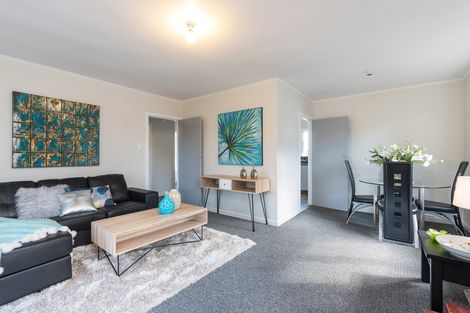 Photo of property in 75 Oakdale Road, Mount Roskill, Auckland, 1041