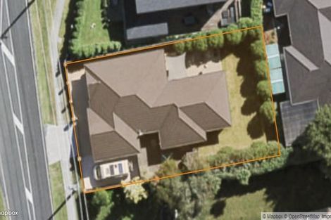 Photo of property in 108 Simpson Road, Henderson Valley, Auckland, 0614