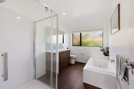 Photo of property in 40 Burnaston Court, Dannemora, Auckland, 2016