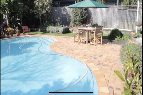 Photo of property in 1 George Laurenson Lane, Mount Roskill, Auckland, 1041