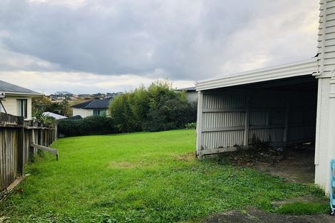 Photo of property in 964 East Coast Road, Northcross, Auckland, 0632
