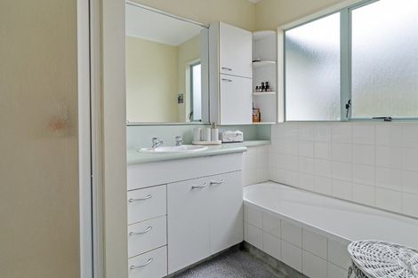 Photo of property in 3 Sunvale Place, Gate Pa, Tauranga, 3112