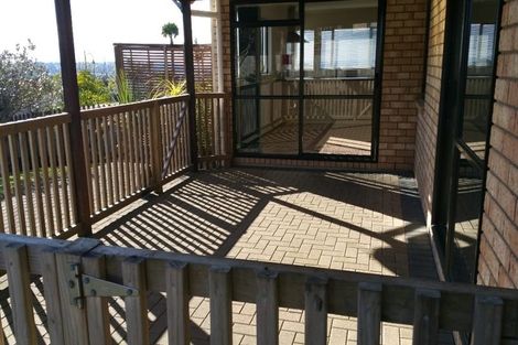 Photo of property in 20a Highfields Terrace, Henderson, Auckland, 0612