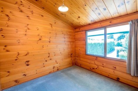 Photo of property in 30 Field Way, Waikanae Beach, Waikanae, 5036