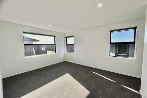Photo of property in 18 Mcgarry Drive, Kaiapoi, 7630
