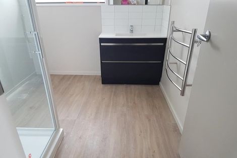 Photo of property in 2 Quinn Grove, Ranui, Porirua, 5024