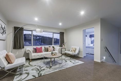 Photo of property in 59 Golden Morning Drive, Albany Heights, Auckland, 0632