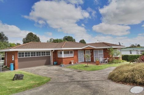 Photo of property in 2/65 East Street, Papakura, 2110