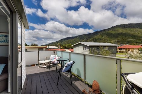 Photo of property in 2 Marina Drive, Waikawa, Picton, 7220