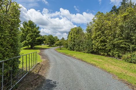 Photo of property in 66 Saleyards Road, Kauri, Kamo, 0185