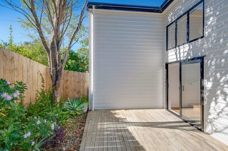 Photo of property in 132c Stapleford Crescent, Browns Bay, Auckland, 0630