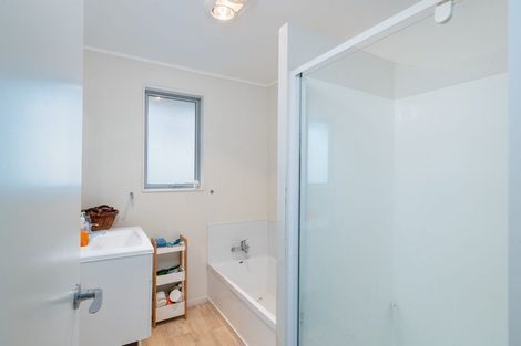 Photo of property in 56 Cardiff Crescent, Cannons Creek, Porirua, 5024