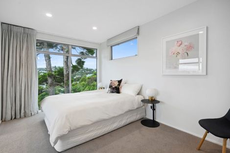 Photo of property in 29 Orangi Kaupapa Road, Northland, Wellington, 6012