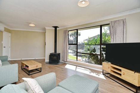 Photo of property in 42 Arran Crescent, Woolston, Christchurch, 8062