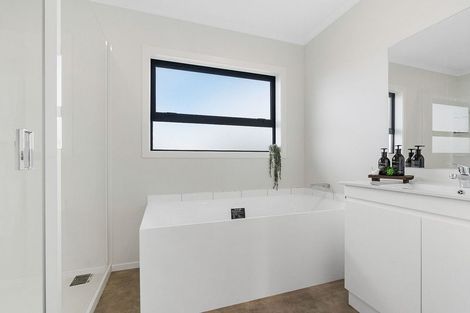 Photo of property in 12 Market Street, Lansdowne, Masterton, 5810