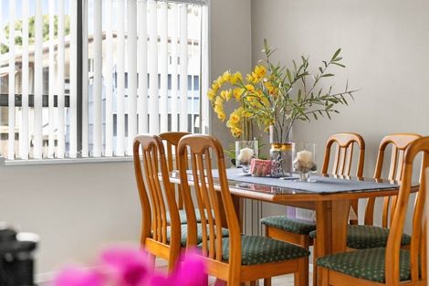 Photo of property in 2/54 Finlayson Avenue, Clendon Park, Auckland, 2103