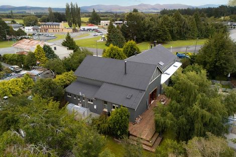 Photo of property in Ex Masonic Lodge Hall, 6 Hill Road, Lumsden, 9730
