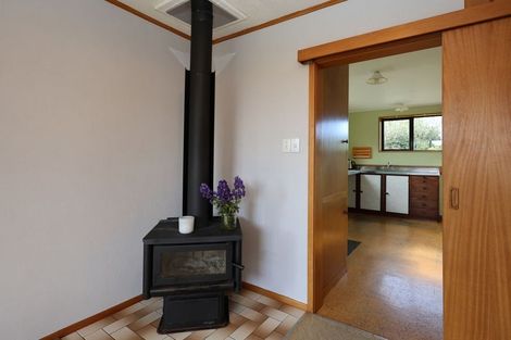 Photo of property in 17 Burnett Street, Kakanui, Oamaru, 9495