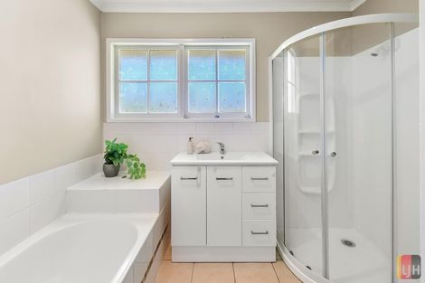 Photo of property in 320 Weymouth Road, Weymouth, Auckland, 2103