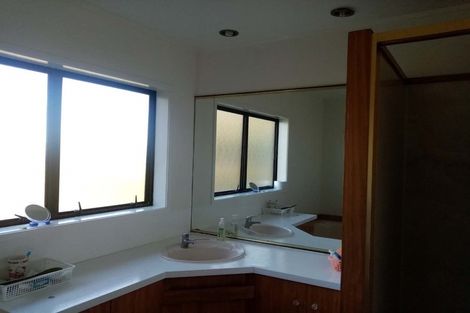 Photo of property in 19 Janome Place, Bucklands Beach, Auckland, 2014