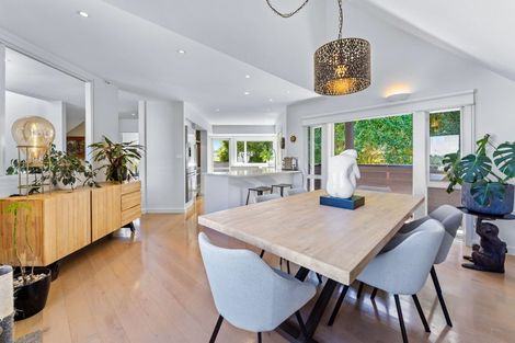 Photo of property in 2/20 Gulf View Road, Murrays Bay, Auckland, 0630