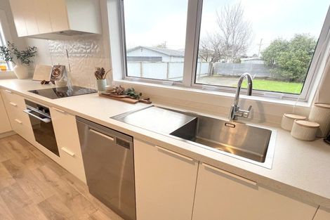 Photo of property in 82 Stobo Street, Grasmere, Invercargill, 9810