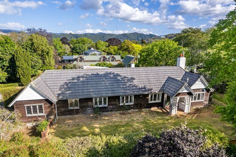Photo of property in 29 Barton Road, Heretaunga, Upper Hutt, 5018