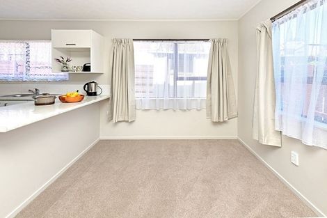 Photo of property in 1/43 Charntay Avenue, Clover Park, Auckland, 2019