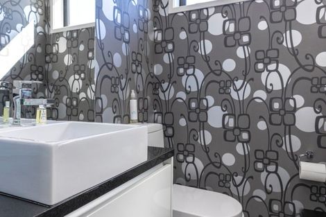 Photo of property in 6/5 The Moorings, Two Mile Bay, Taupo, 3330