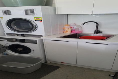 Photo of property in 6 Gisele Crescent, Halswell, Christchurch, 8025