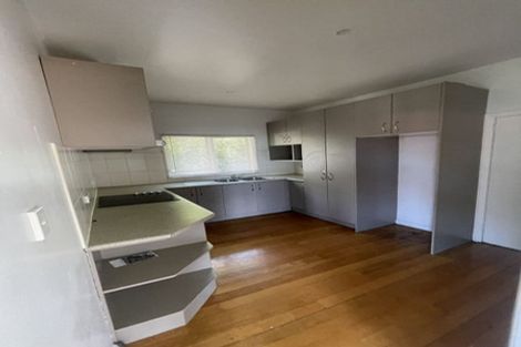 Photo of property in 23 Peverill Crescent, Papatoetoe, Auckland, 2025