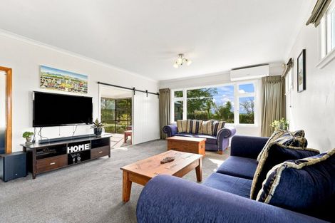 Photo of property in 2139 State Highway 3, Sanson, Palmerston North, 4479