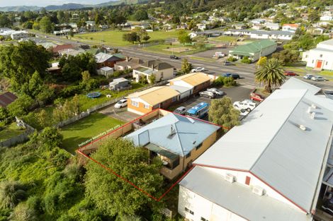 Photo of property in 225 Whitaker Street, Te Aroha, 3320