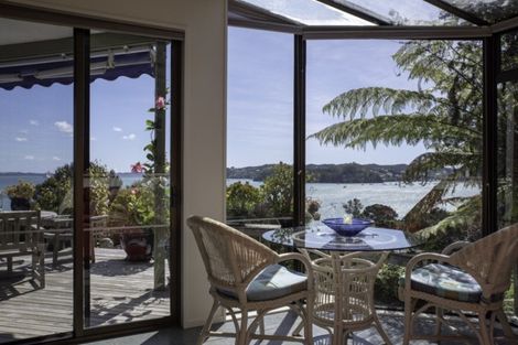 Photo of property in 22 Taiaruru Way, Russell, 0272