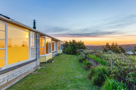 Photo of property in 45 Kahu Road, Paremata, Porirua, 5024