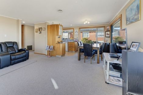 Photo of property in 25 Royal Street, Kensington, Timaru, 7910