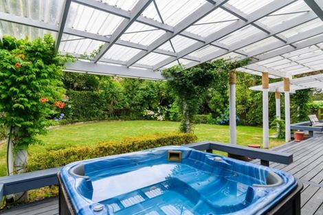 Photo of property in 2 Kerswell Terrace, Tihiotonga, Rotorua, 3015