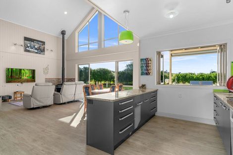 Photo of property in 84 Sandford Road, Ruakaka, Whangarei, 0171