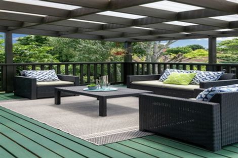 Photo of property in 2/5 Cornelian Crescent, Half Moon Bay, Auckland, 2012