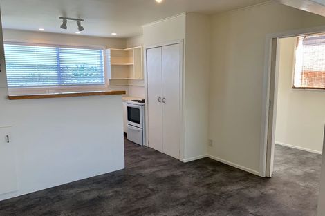 Photo of property in 2/164 Forrest Hill Road, Forrest Hill, Auckland, 0620