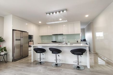 Photo of property in 10 Ballinabreen Road, Flat Bush, Auckland, 2019