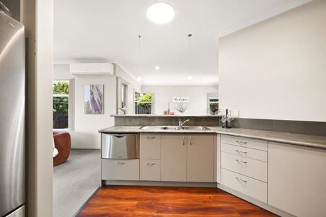 Photo of property in 31 Mickelson Avenue, Rototuna, Hamilton, 3210