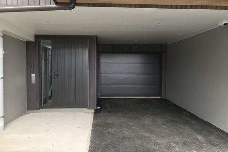 Photo of property in 1/18 Oriental Terrace, Oriental Bay, Wellington, 6011