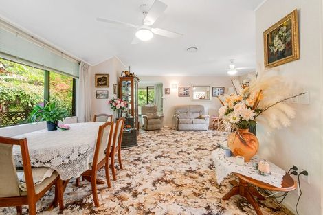 Photo of property in 1688 South Head Road, South Head, Helensville, 0874