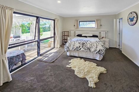 Photo of property in 668 Swamp Road, Puketapu, Napier, 4183