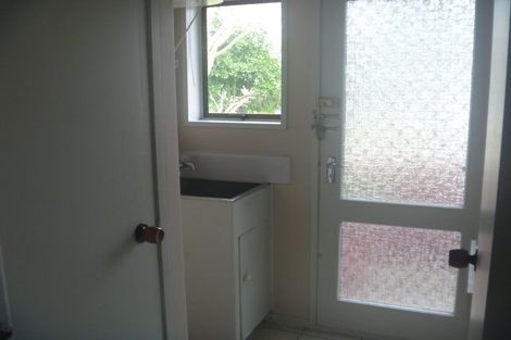 Photo of property in 1/16a Trentham Road, Papakura, 2110