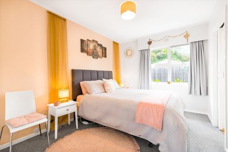 Photo of property in 48 Moana Road, Paraparaumu, 5032